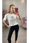 Beyaz Tüllü Kalp Detaylı Taşlı Tshirt